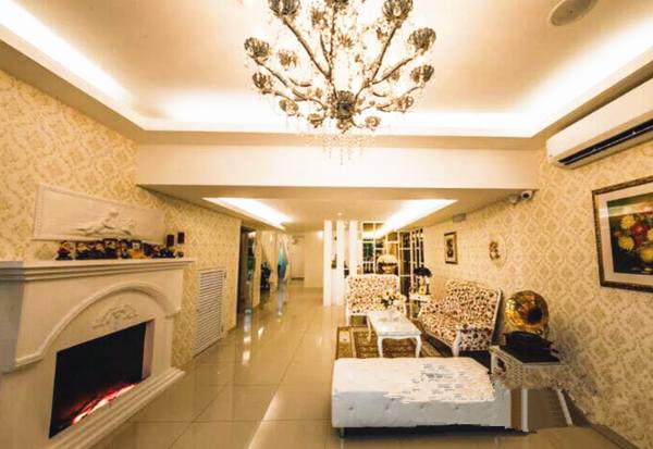 52 The Grace Hotel Muar Living Room