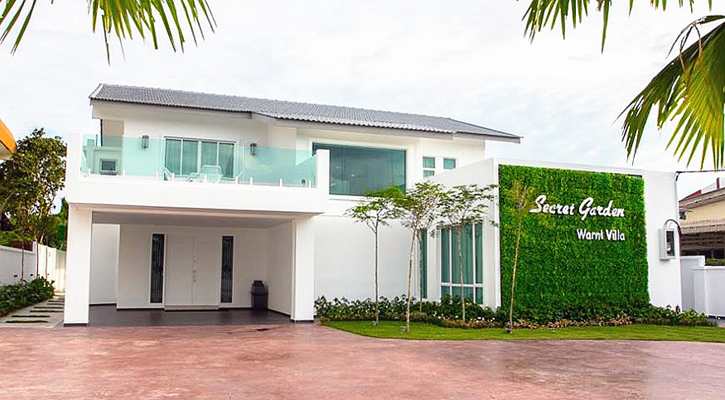 Homestay Muar Warni Villa (Secret Garden) Building