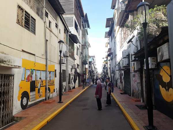 Kluang Street Art (Bat Town)