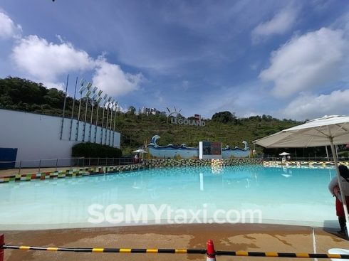 Legoland Water Park LEGO Wave Pool 9