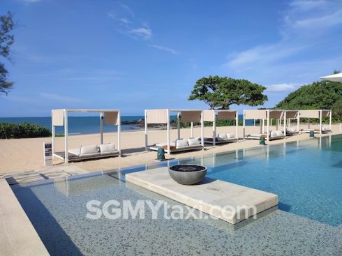 One and Only Resort Customer Photos_outdoor pool view