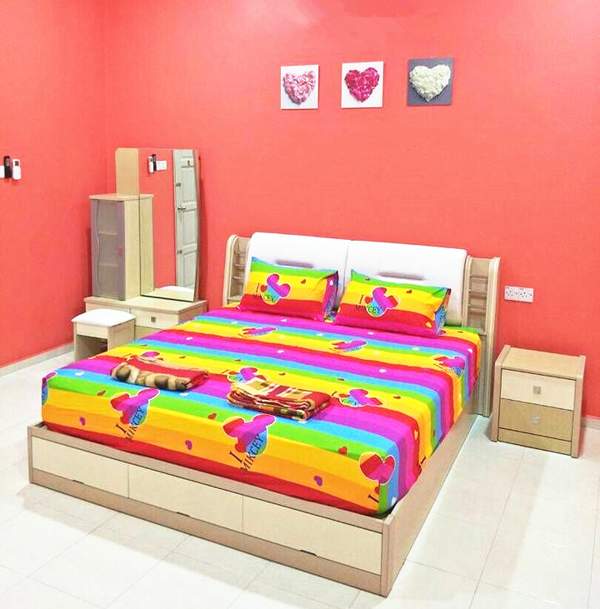 Rainbow Homestay Tangkak Room