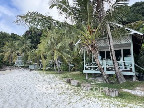 Rawa Island Resort Room Type_Beach fornt chalet_balcony outdoor view