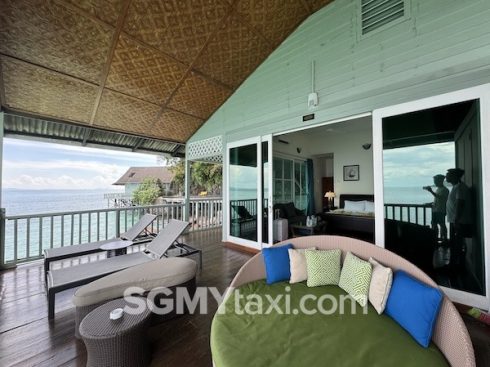 Rawa Island Resort Room Type_Waterfront_balcony bench