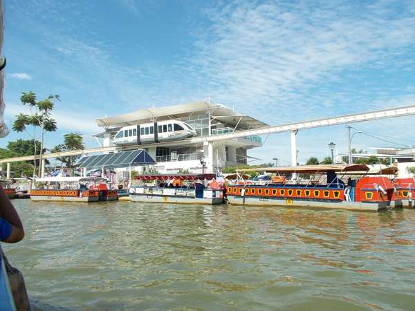 River Cruise Melaka (View From Cruise)