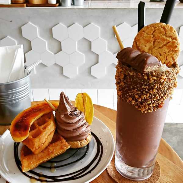 Shakespeare Milkshake JB Waffles&Shakes