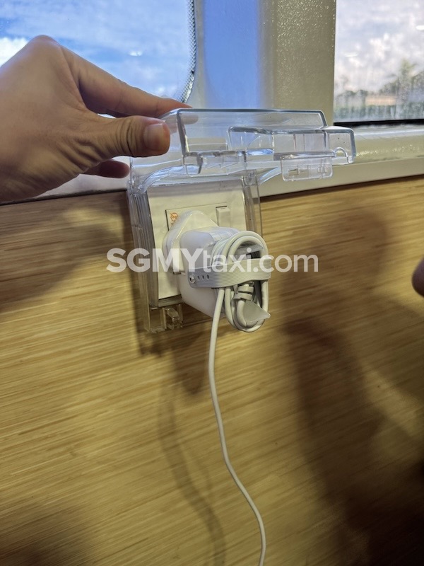 Desaru ferry to SG Tanah Merah Batamfast Ferry Charger
